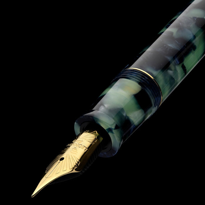 Leonardo Furore Fiordo Di Furore Fountain Pen - Green & Black GT