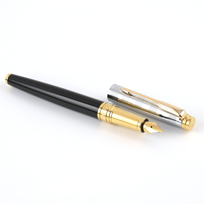 Parker Aster Fountain Pen - Deluxe Black & Chrome GT 2