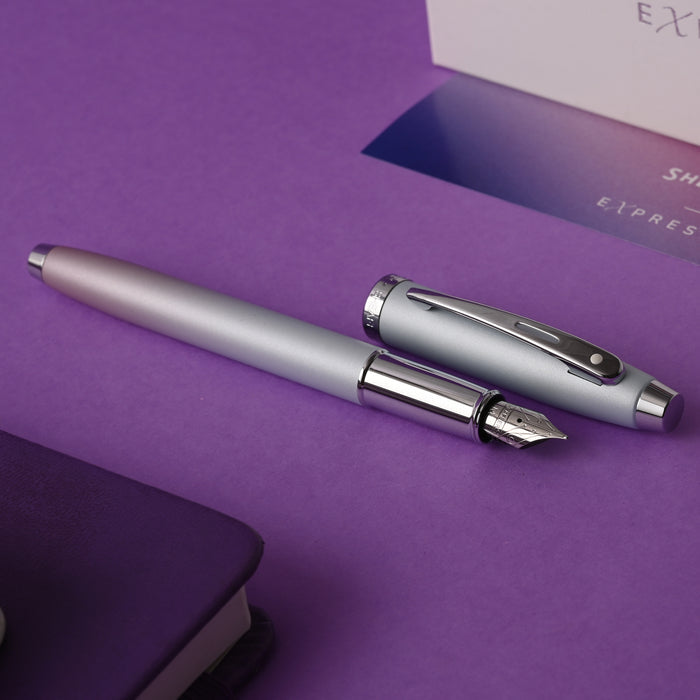 Sheaffer Expressions 100 Fountain Pen - Blue & Pink Pearlised Gradient CT 8
